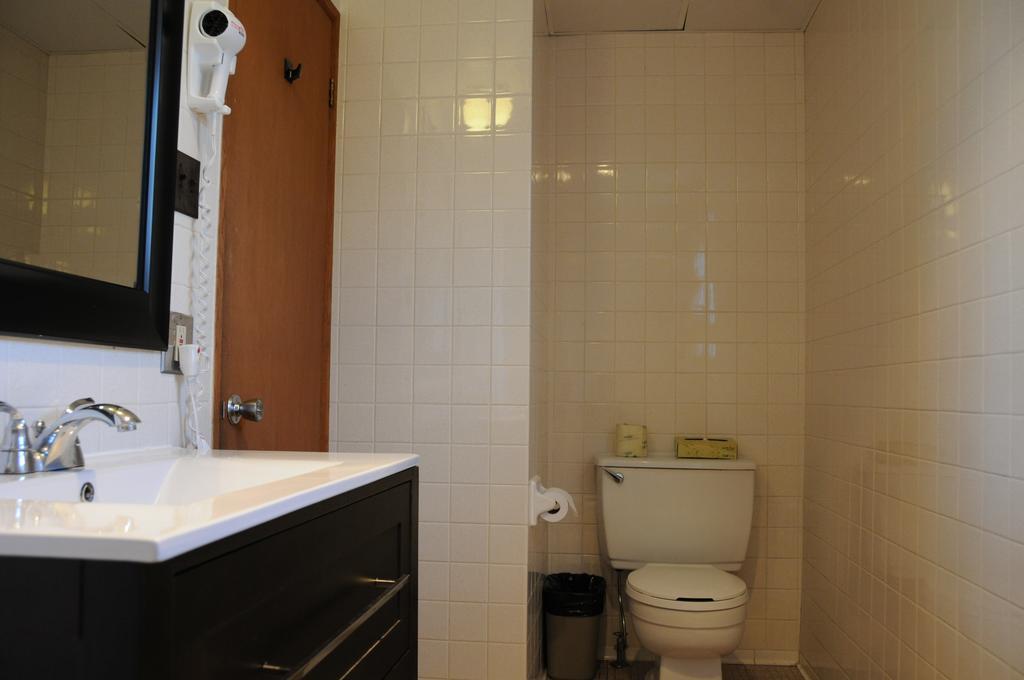 Motel & Hotel La Paysanne Sherbrooke Værelse billede