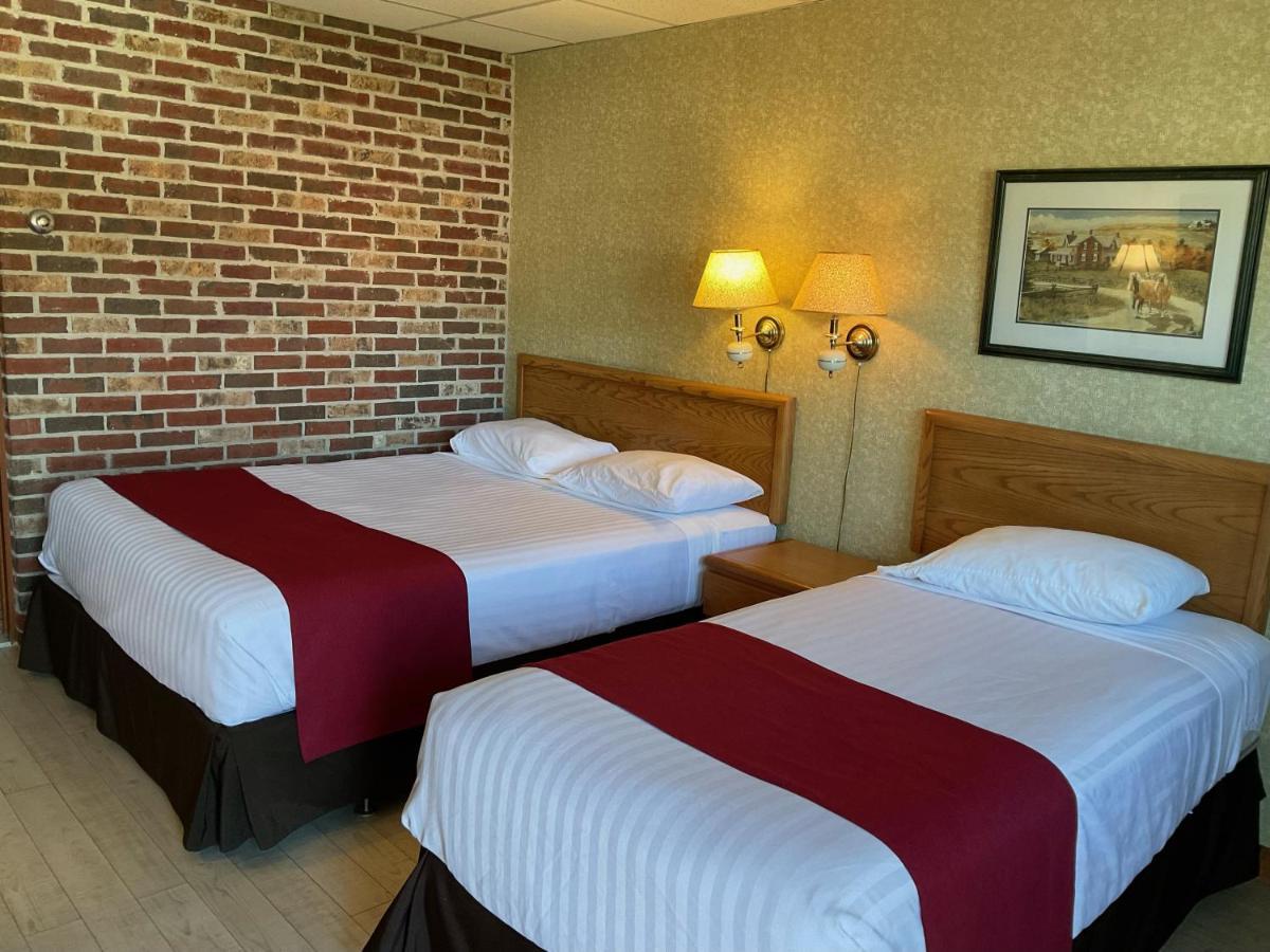 Motel & Hotel La Paysanne Sherbrooke Eksteriør billede