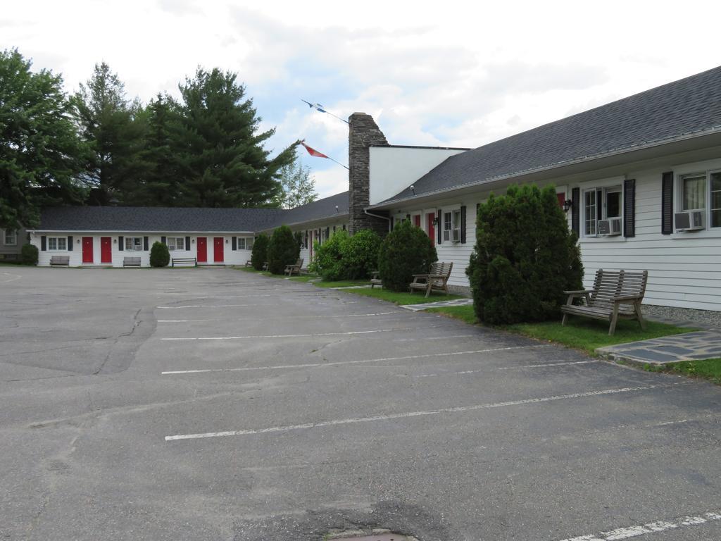 Motel & Hotel La Paysanne Sherbrooke Eksteriør billede